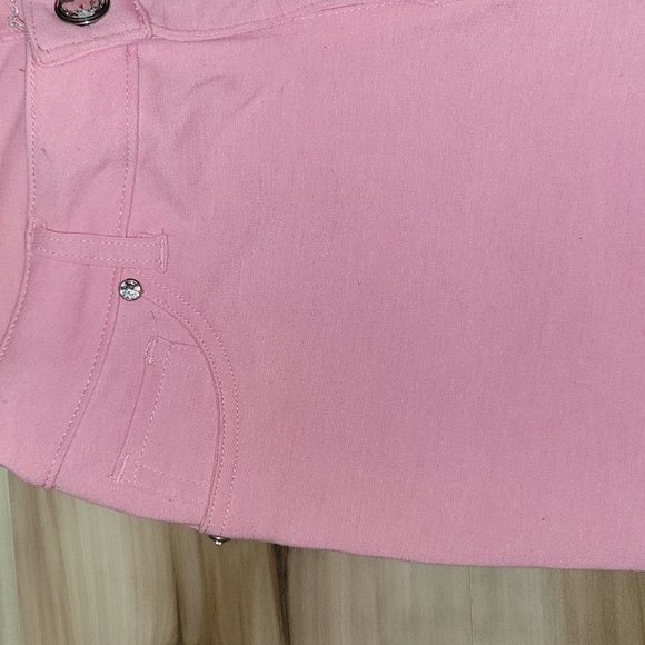 Light Pink Barbiecore Capri Jeggings - Picture 5 of 13
